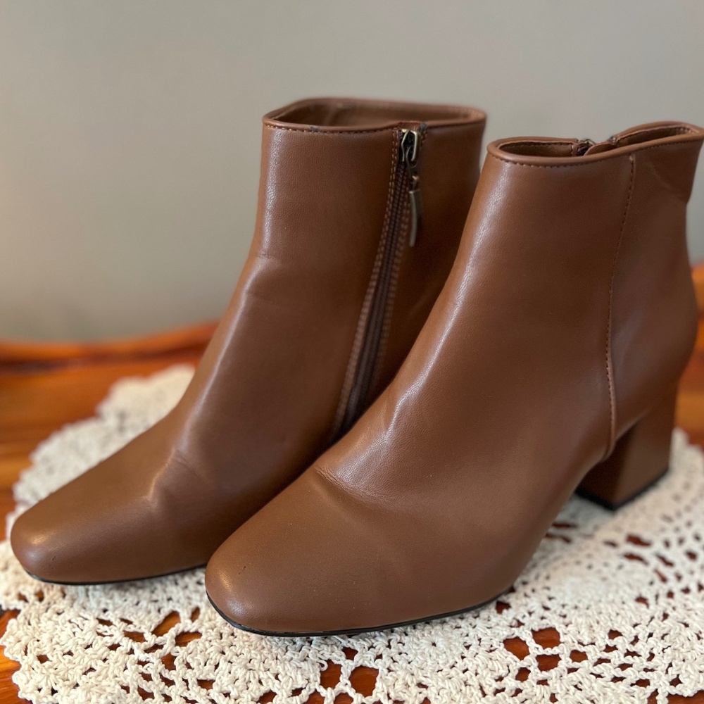 Women’s Michael Shannon boots
